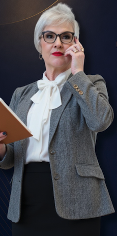 Professora Dra. Patrícia Valério